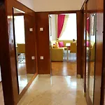 Sea Port Celebrity - Lets4holiday Appartamento Varna