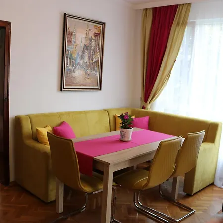 Sea Port Celebrity - Lets4holiday Appartement