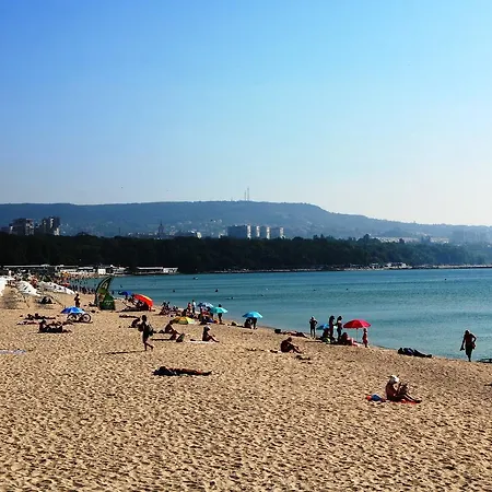 아파트 Sea Port Celebrity - Lets4holiday *